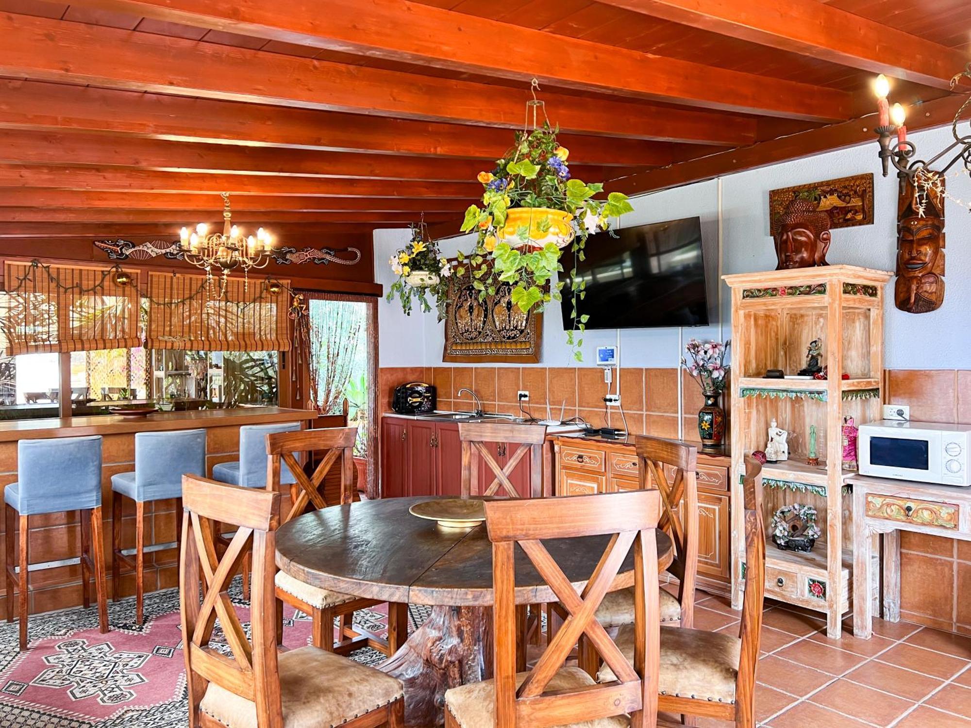 Exquisite Rural House With Garden, Pool And Sea Views Villa Arico Viejo Bagian luar foto